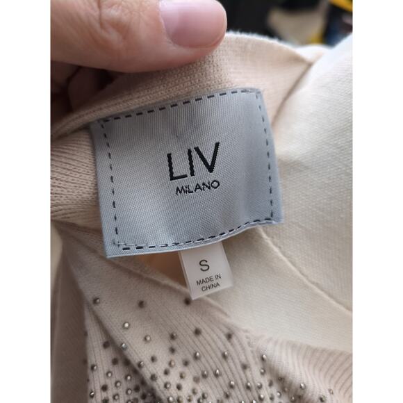 Liv Milano Women's Beige Embellished Shoulder & Sleeves Sweater Size Small S - Picture 6 of 7
